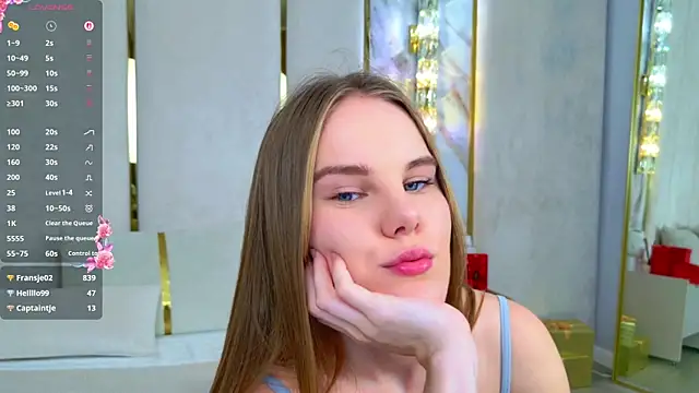 Lili_Lohan's cam snapshot