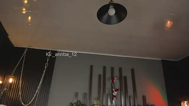 annie_barozzi's cam snapshot