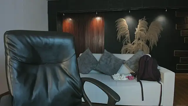 Lyssa_Muller's cam snapshot