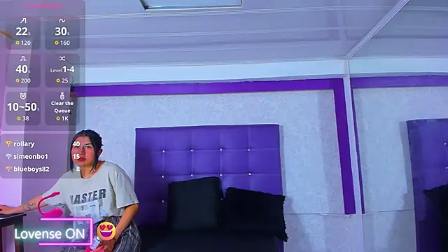 LeaMoreau22's cam snapshot