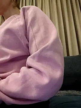 MySweetcum69 live sex cam