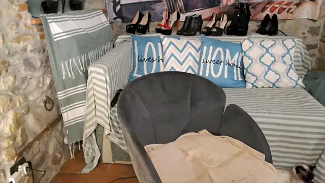 sara_love89 live sex cam