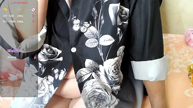 RoseStarr's cam snapshot