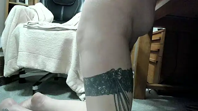 Victoria68xx's cam snapshot