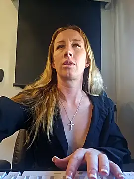 bmorganne420's cam snapshot