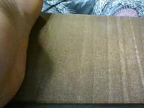 Callmeswee's cam snapshot