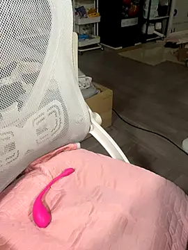 Mina048 live sex cam