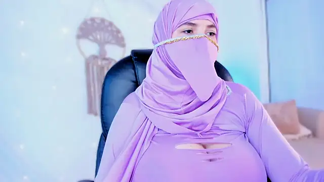 salma_isawwii live sex cam