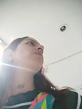 Molly-_-'s cam snapshot