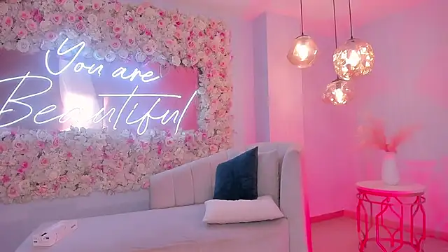 BellaCarteer_'s cam snapshot