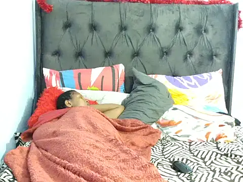 Dandelion_enigman's cam snapshot