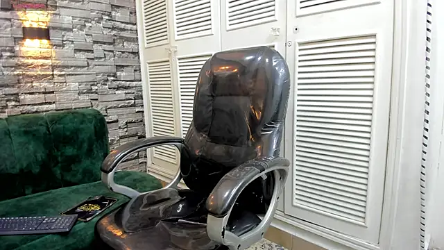 DamiBright live sex cam