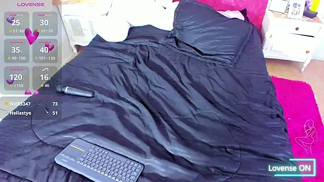 Angela_saenx2's cam snapshot