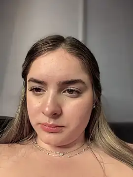imlindapink live sex cam
