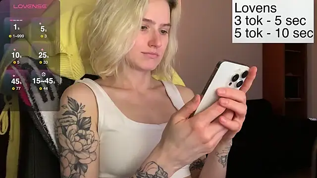 Sexy_Sweets's cam snapshot