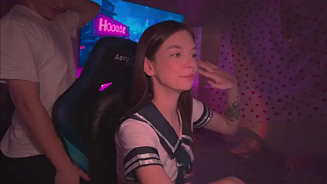 AsyaSky's cam snapshot