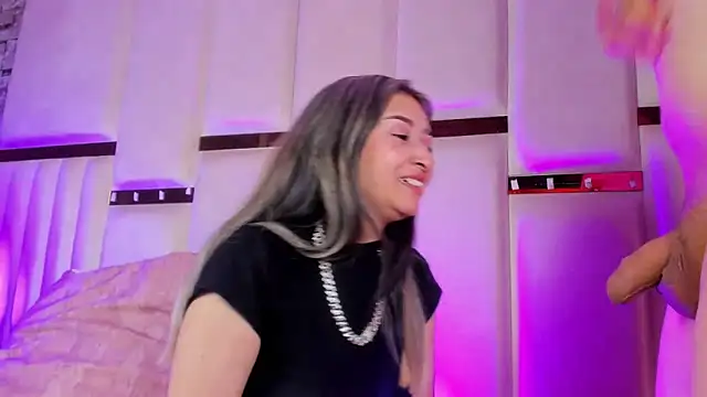 ANLLELOAndANGELA's cam snapshot