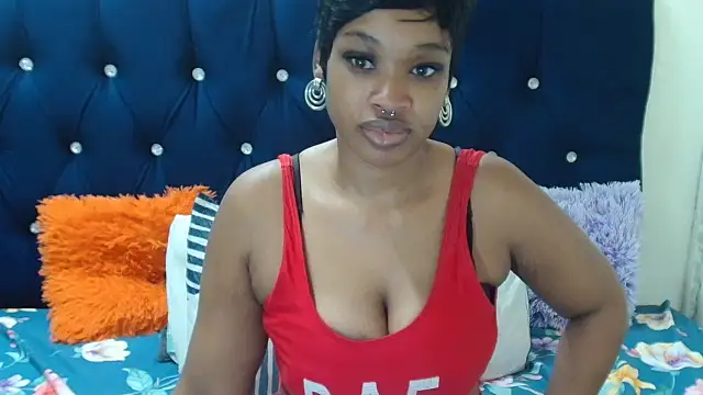 JuiceLips88's cam snapshot