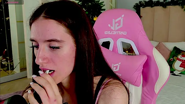 KydenLuxe's cam snapshot