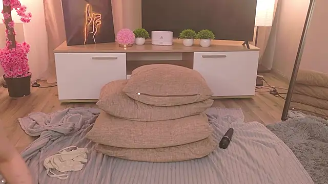 Flirty_lee's cam snapshot