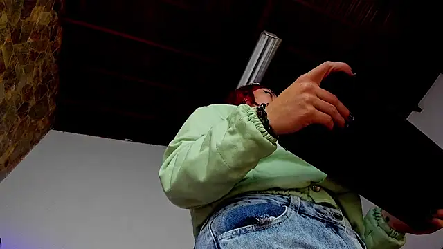 madame_ibby's cam snapshot