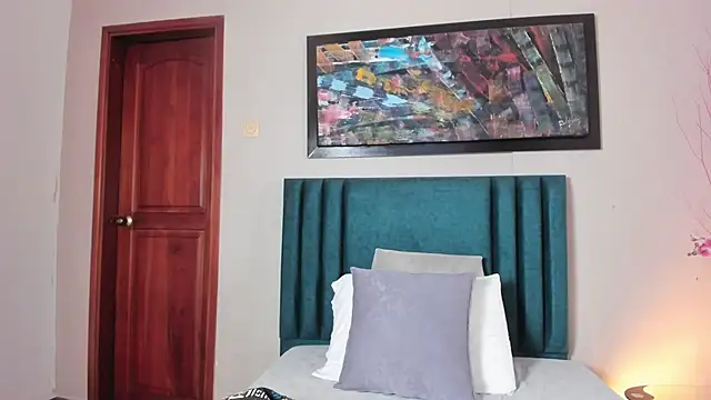 EloiseQuinn's cam snapshot