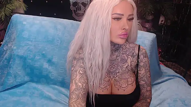 MilaElaine's cam snapshot