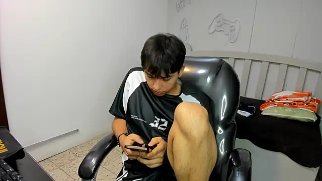 StiwenTwink live sex cam