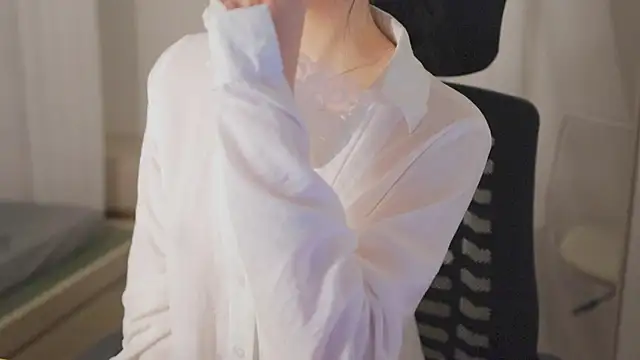 SpiderIily live sex cam