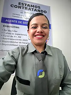 Ariana-07 live sex cam