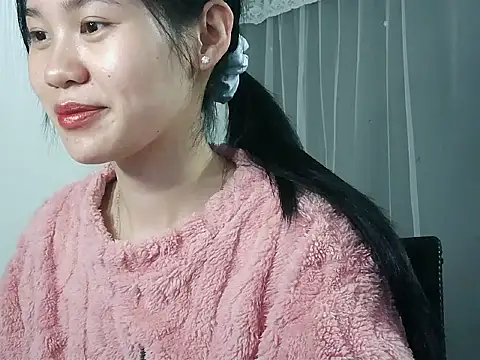 Nunaa18 live sex cam