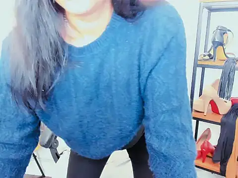 IsabelLovely live sex cam