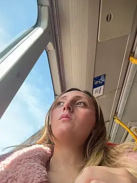 Mia_dca live sex cam