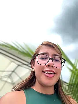 sara_calderon live sex cam