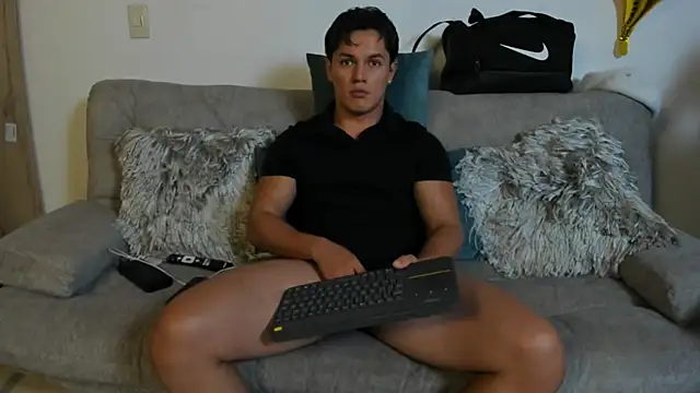 julian_wallace live sex cam