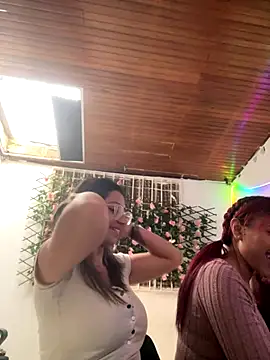 Isabella_Varella live sex cam