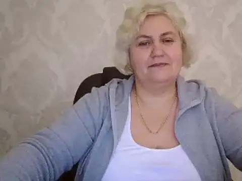 AngelaFamez's cam snapshot