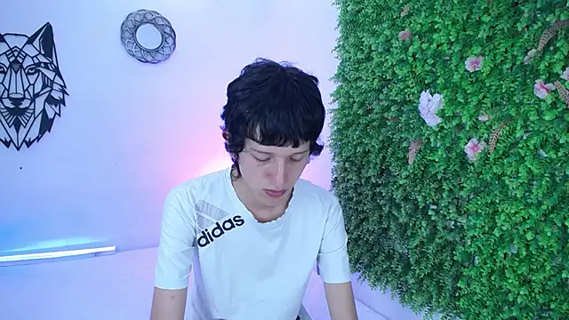 Emo_Boy_ live sex cam