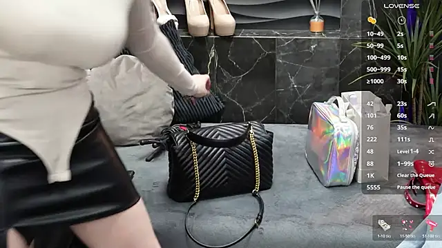 MistressDarsy's cam snapshot