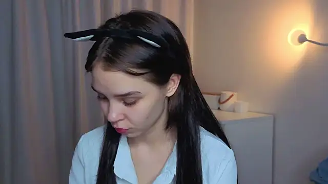 slyshypie's cam snapshot