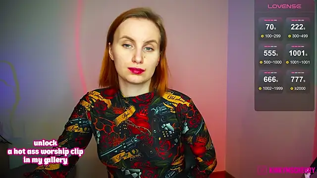 KinkyMissCherry's cam snapshot