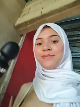 hanaa_18 live sex cam