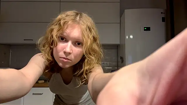 ElfriedaZwack's cam snapshot