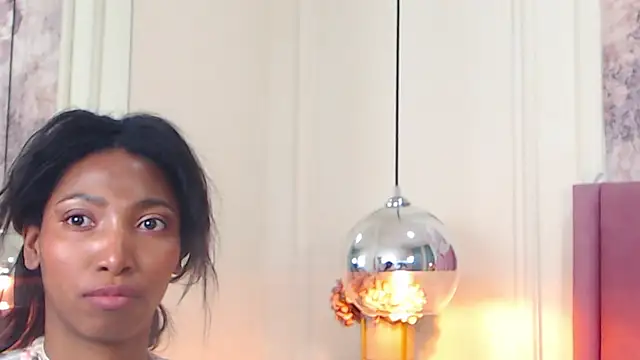 SabrinaDevill's cam snapshot