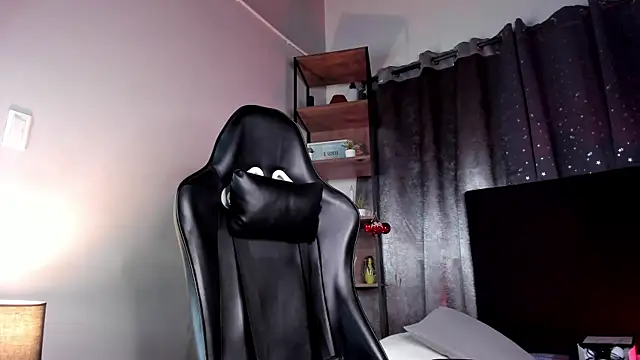 NovaaWheler live sex cam