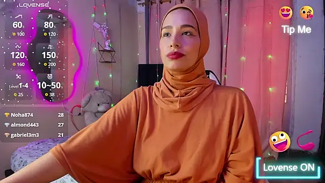 ShanaJamil's cam snapshot