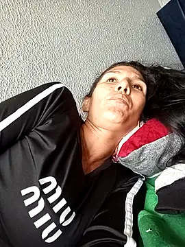 gattycahot's cam snapshot