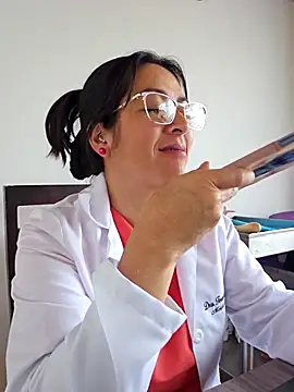 JustSamantha_'s cam snapshot