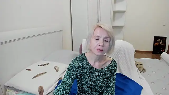 aminalive's cam snapshot