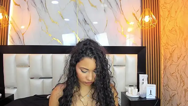 SofiaLaurents's cam snapshot